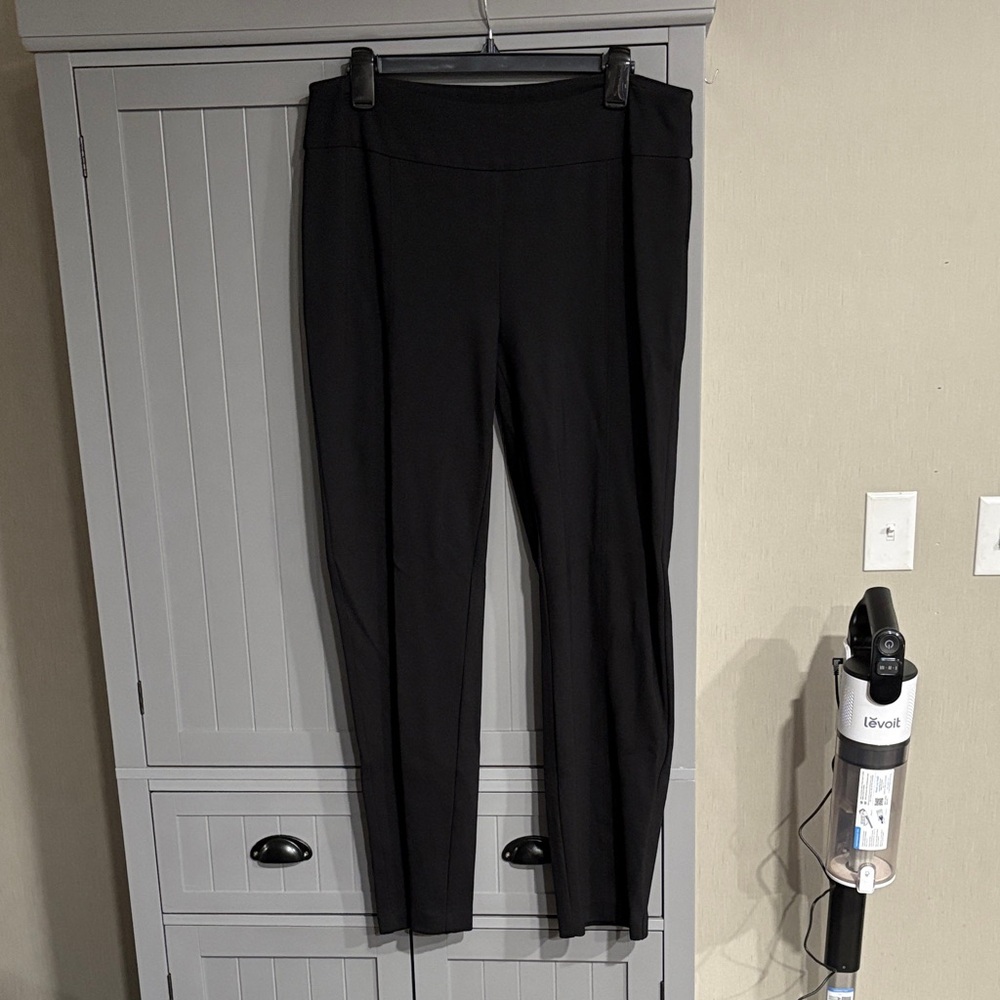 Wonderly Women's Classic Black Straight Leg Pants